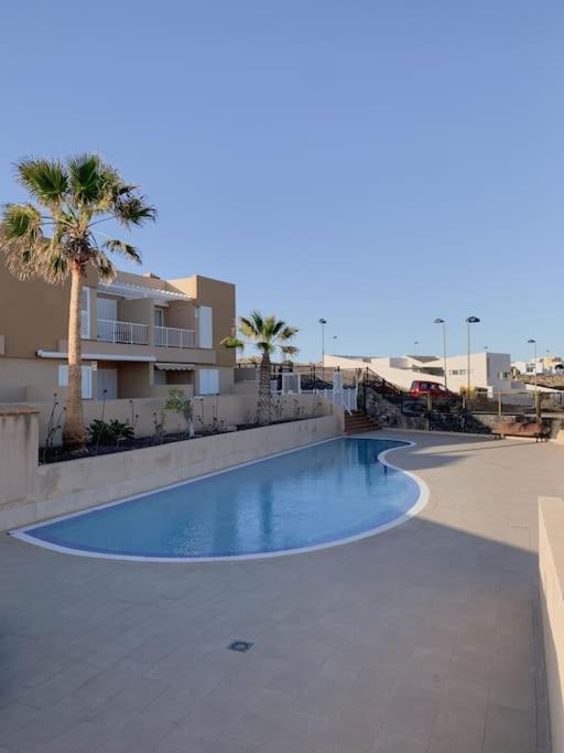 Apartamento Con Vistas Al Mar El Poris 포리스 데 아보나 외부 사진